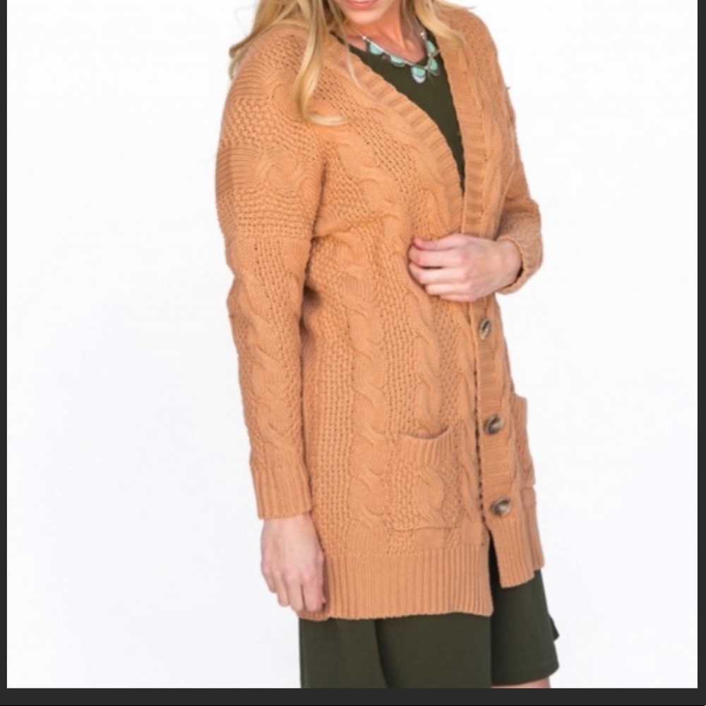 Boyfriend Cardigan - Picture 2 of 4